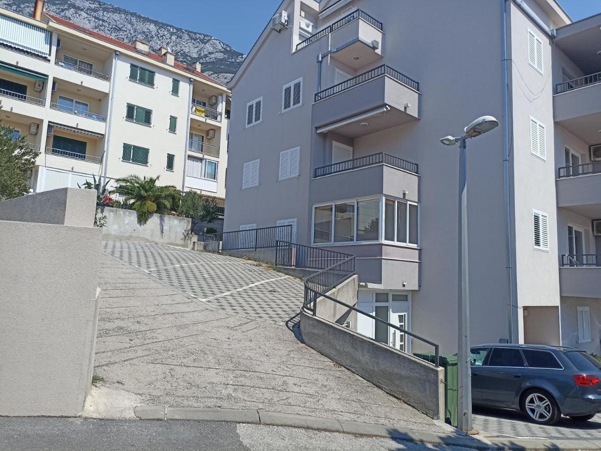Neno Lägenhet Makarska Exteriör bild